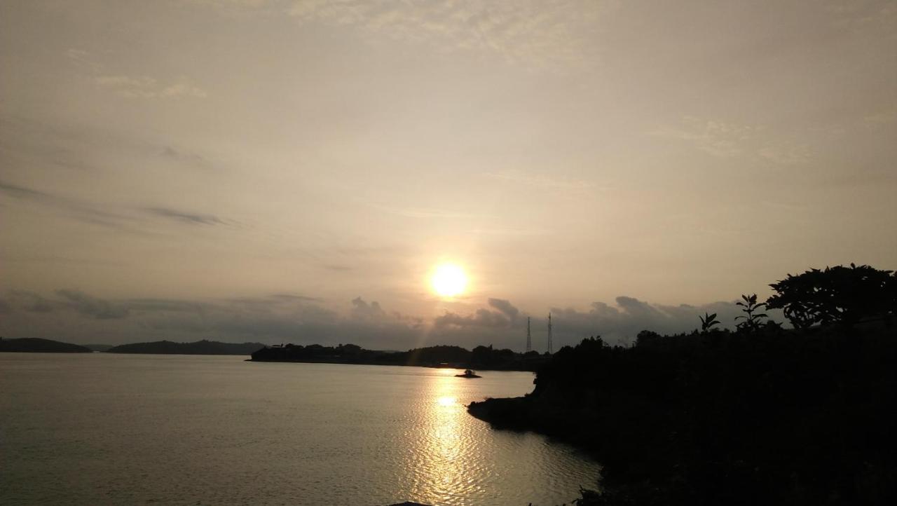 Barelang Bridge Hotel Batam Exterior photo